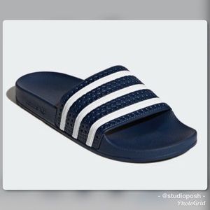 Adidas zapatos nuevos con caja portaobjetos poshmark adilette Unisex Adidas zapatos nuevos con caja portaobjetos poshmark adilette Unisex
